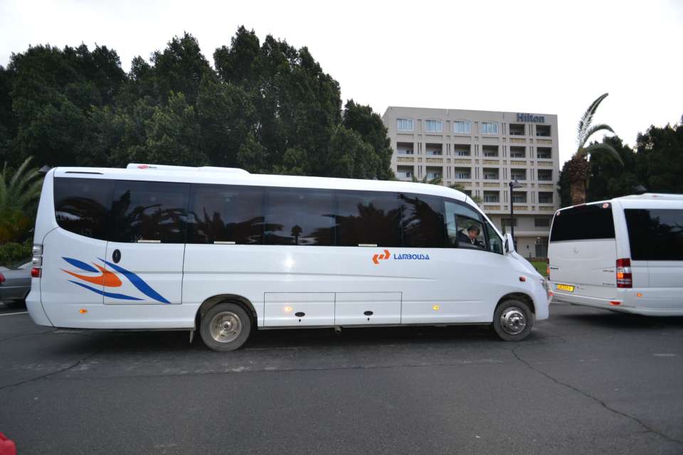 bus30_40_1